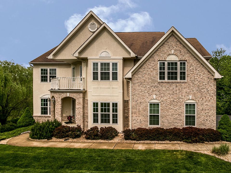 1st image of 19 Ascension Dr