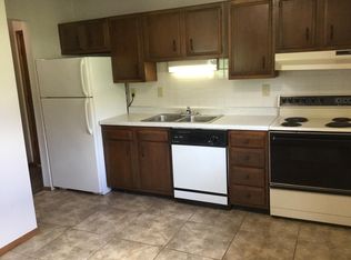 3500 Keymeer Dr APT 2, Dubuque, IA 52002
