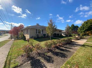 684 Mather Ave, Ishpeming, MI 49849