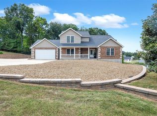 3204 Echo Lake Dr, Byrnes Mill, MO 63025
