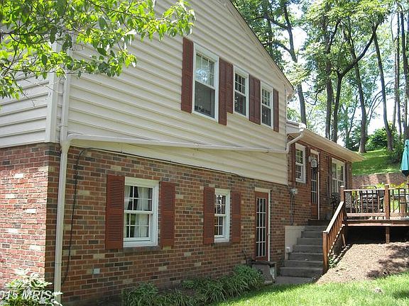 4th image of 111 Glendale Cir