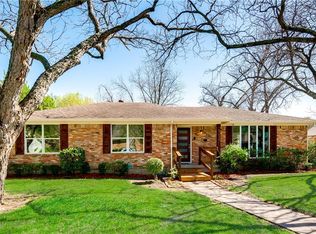 5234 Ponderosa Way, Dallas, TX 75227