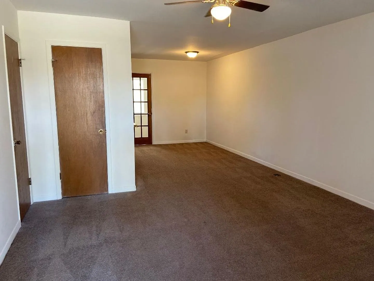 852 West St — Photo 4