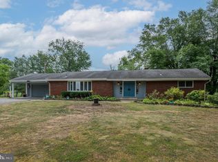 73 Chesterfield Georgetown Rd, Chesterfield, NJ 08515