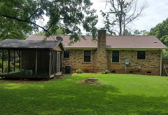 4th image of 7411 Middlebury Pl