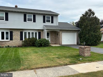 218 Fausnacht Dr, Denver, PA, 17517