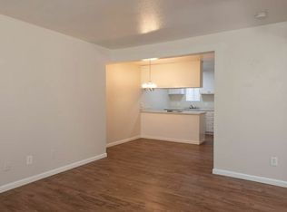Walnut Gardens Apartments, Carmichael, CA 95608