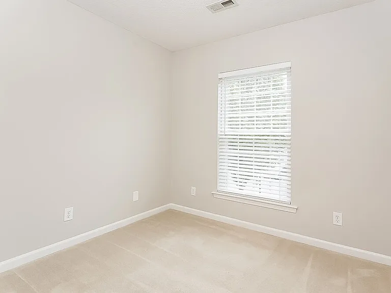 3973 Katherine Way — Photo 13