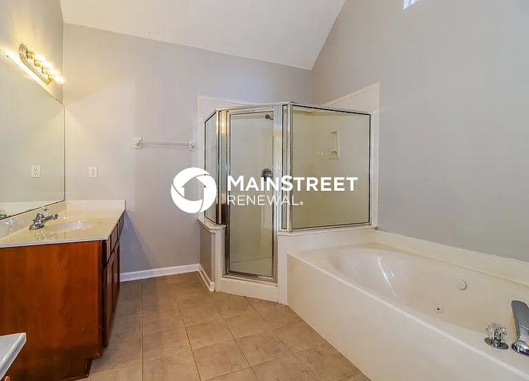 672 Stonedale Cv — Photo 17