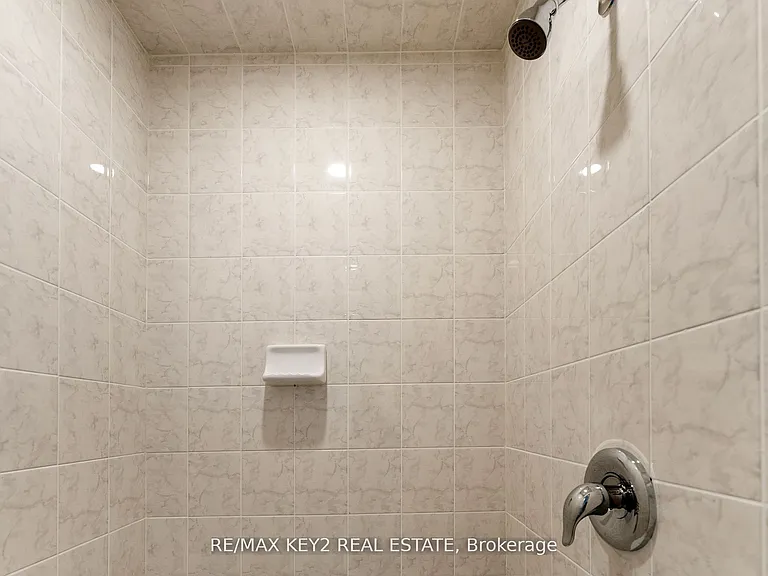 175 Hartney Dr — Photo 20