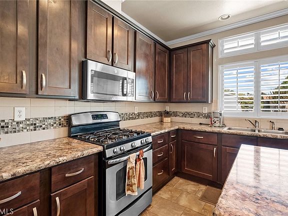 3rd image of 10961 Desert Lawn Dr Space 508