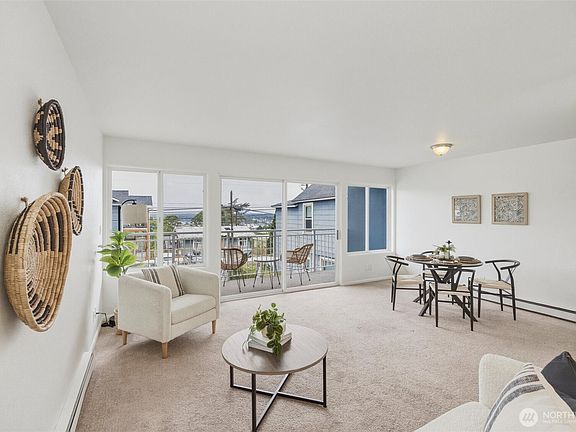 2nd image of 819 High Street W #106