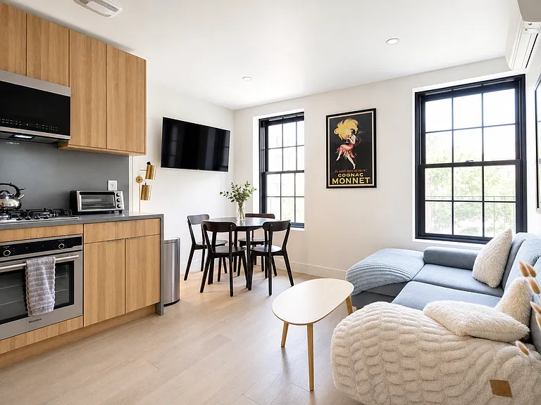 280 Bleecker St #3 — Photo 5