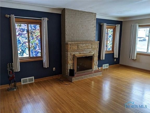5th image of 3033 Powhattan Pkwy