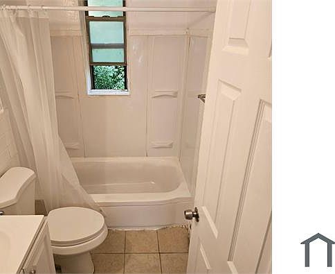 3rd image of 4824 Stewart Ave APT 6