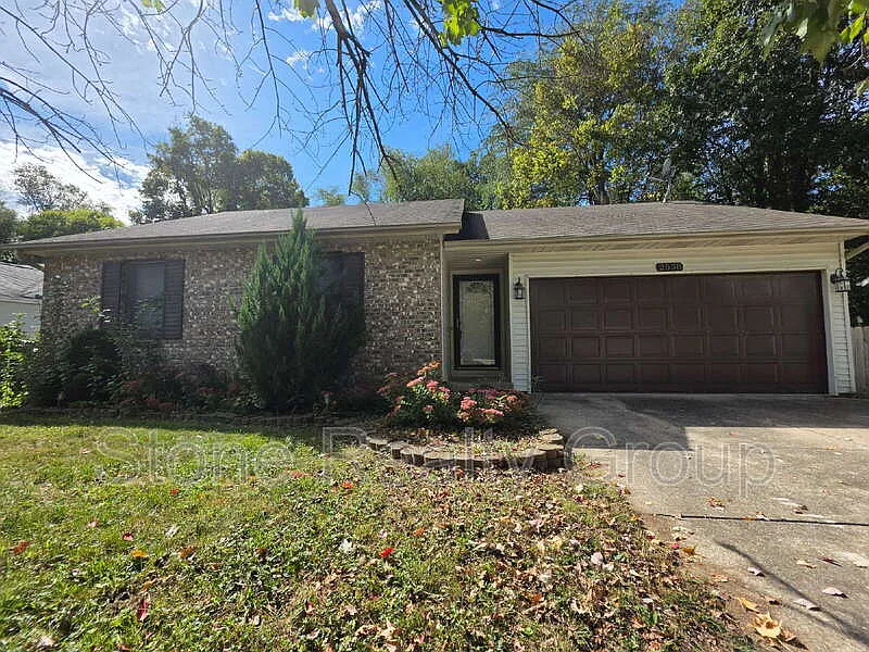 2538 Kings Ct
