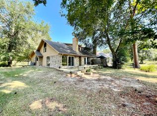 162 Pine Tree #B, Holly Lake Ranch, TX 75765