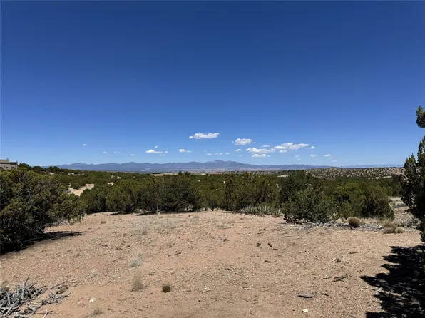 9A Paseo Del Pajaro #A, Santa Fe, NM 87506