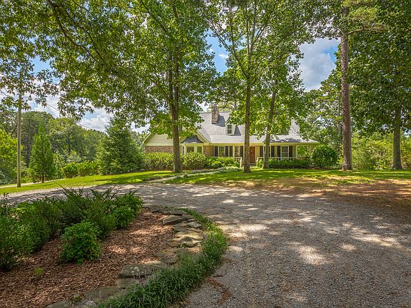 5th image of 296 Deer Creek Ln