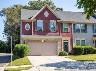 1923 Fleetwood Dr, Charlotte, NC 28208