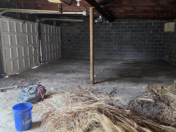 5th image of 430R Orchard St
