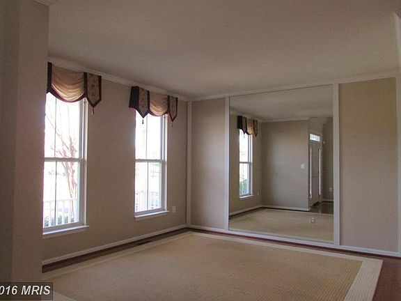 4th image of 2146 Idlewild Blvd