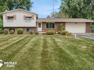 7455 E Carpenter Rd, Davison, MI 48423