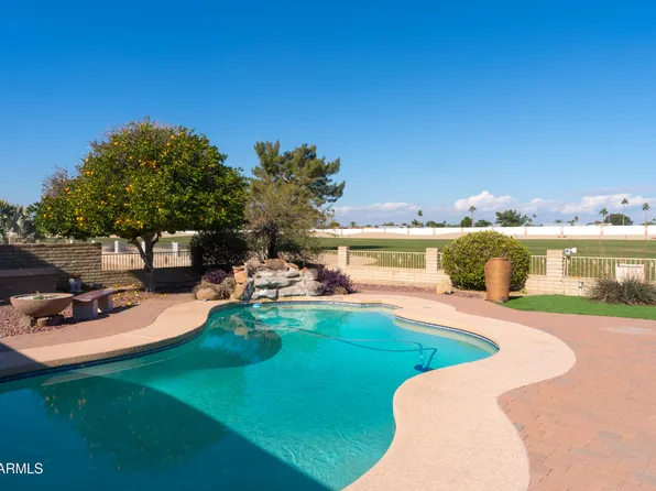 9714 W AUGUSTA Drive, Sun City, AZ 85351