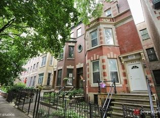 604 W Arlington Pl, Chicago, IL 60614