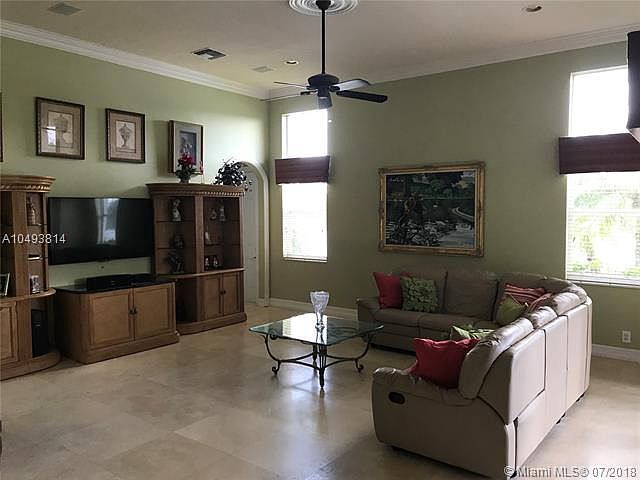 1st image of 1378 Victoria Isle Dr