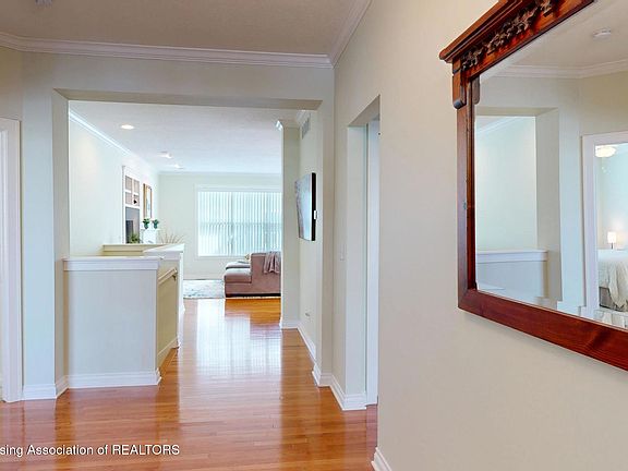 5th image of 679 Willet Way