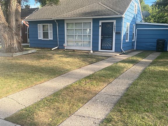 4th image of 10641 Troy St
