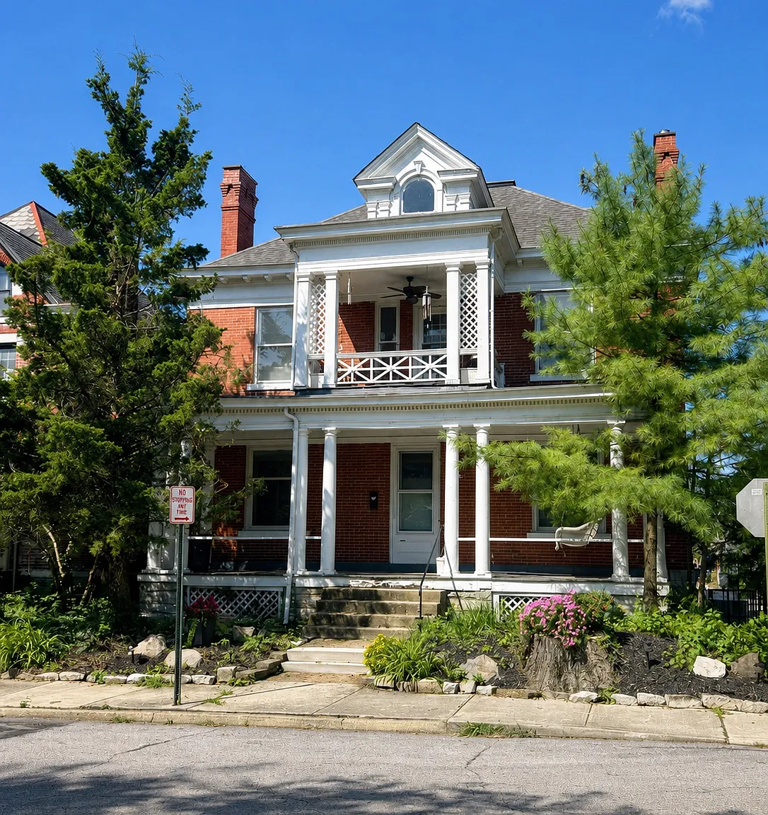 143 S Monroe Ave — Photo 1