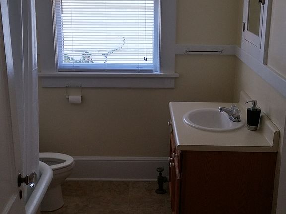 4th image of 2241 Rivermont Ave APT 2