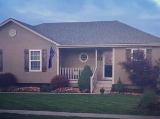 1914 Chestnut Dr, Pleasant Hill, MO 64080