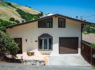 16 Patricia Rd, Orinda, CA 94563