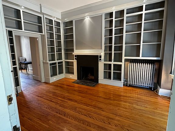 3rd image of 99 Pine St #1