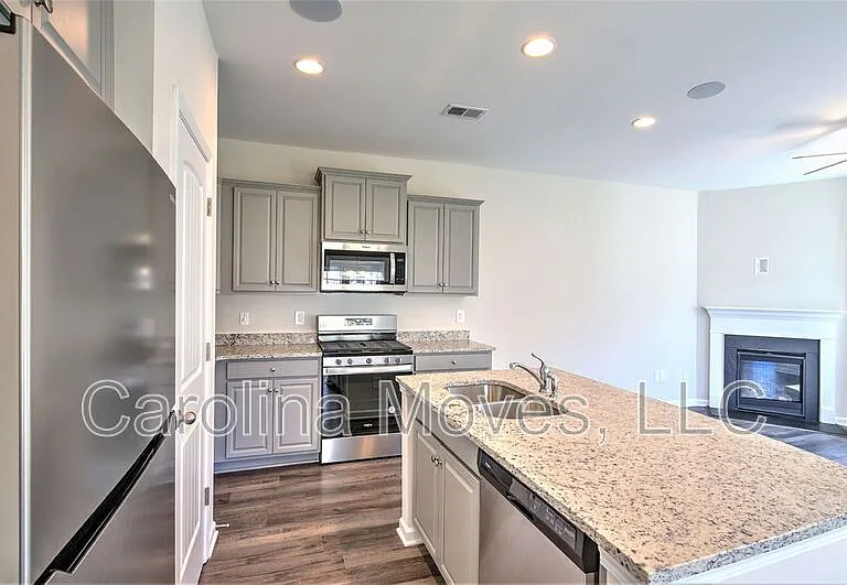 2 Sabine Leaf Ct — Photo 6