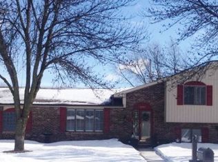 5239 Crestway Dr, Bay City, MI
