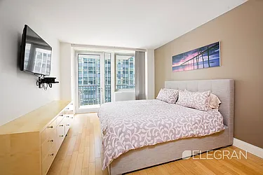 Sold by (Legacy) Elegran