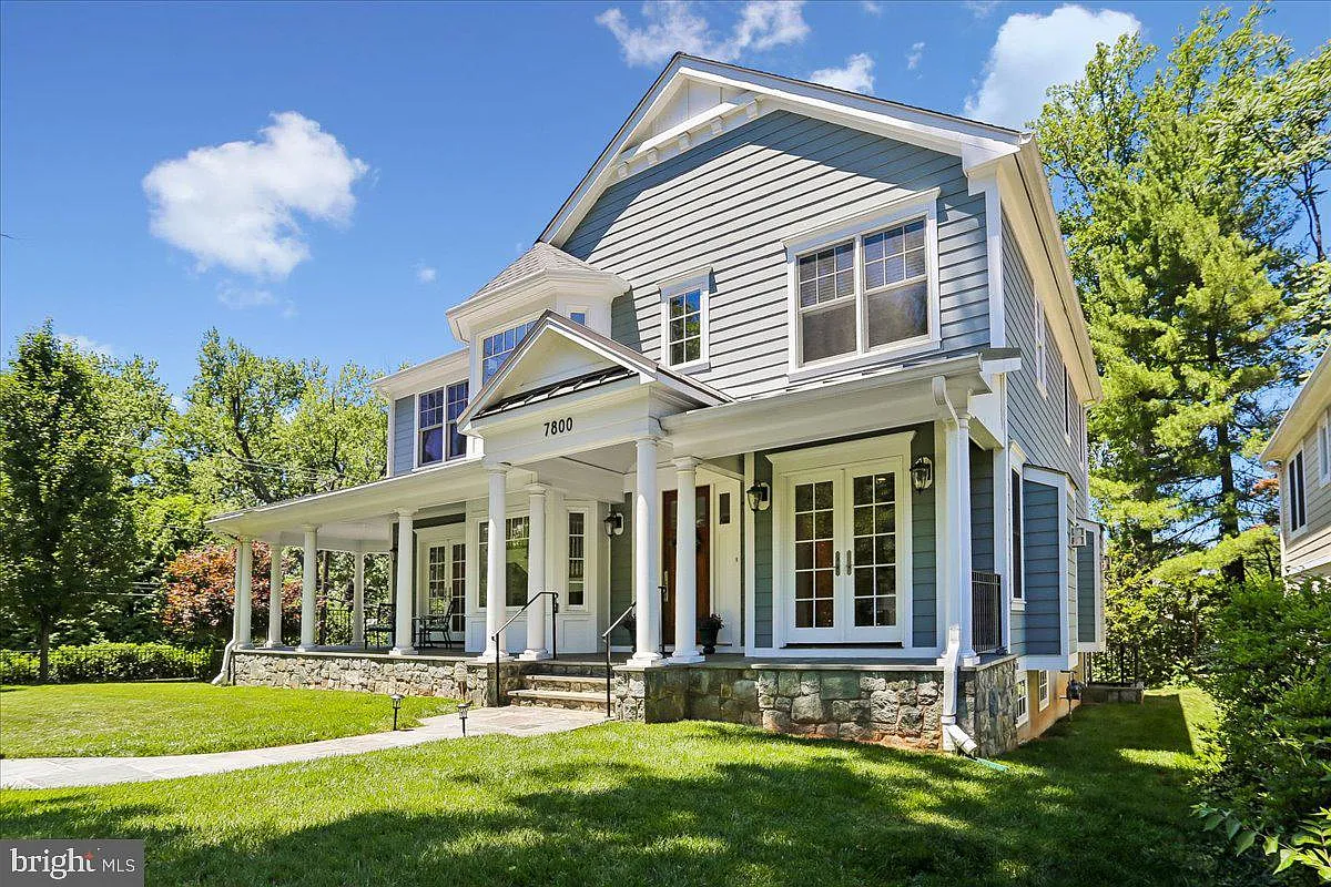 5 bed, 4.5 bath, 4487 sqft, $8,500 — Photo 3