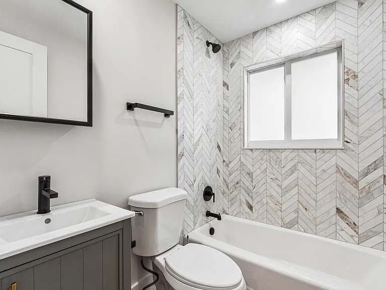 945 Westwind Dr — Photo 21