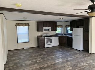 69 Apple Blossom Ln, Danbury, CT 06811