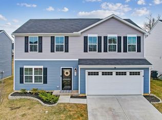 111 Crossing Circle Ct, New Richmond, OH 45157