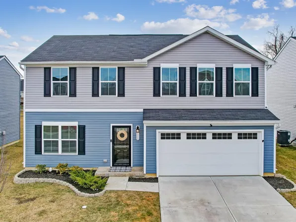 111 Crossing Circle Ct, New Richmond, OH 45157