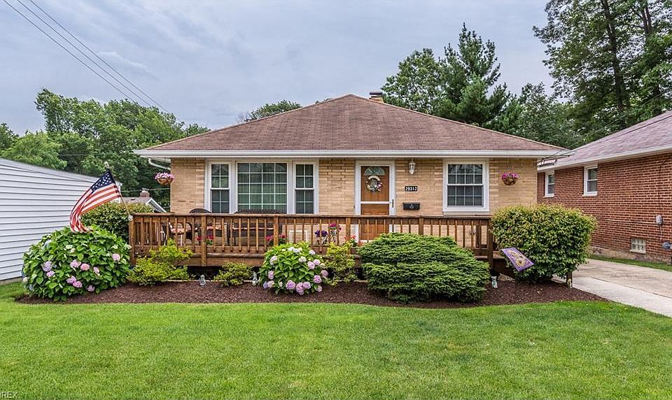 1st image of 29312 Ashwood Dr