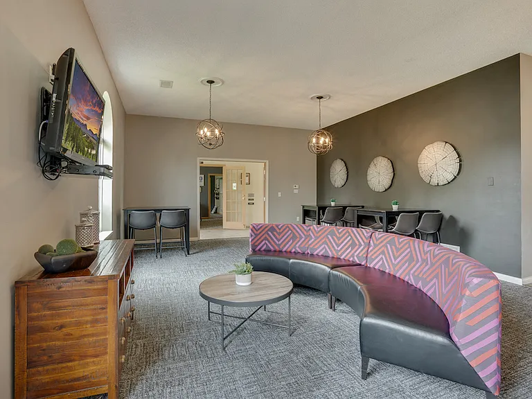 Carver Lake Townhomes — Photo 9