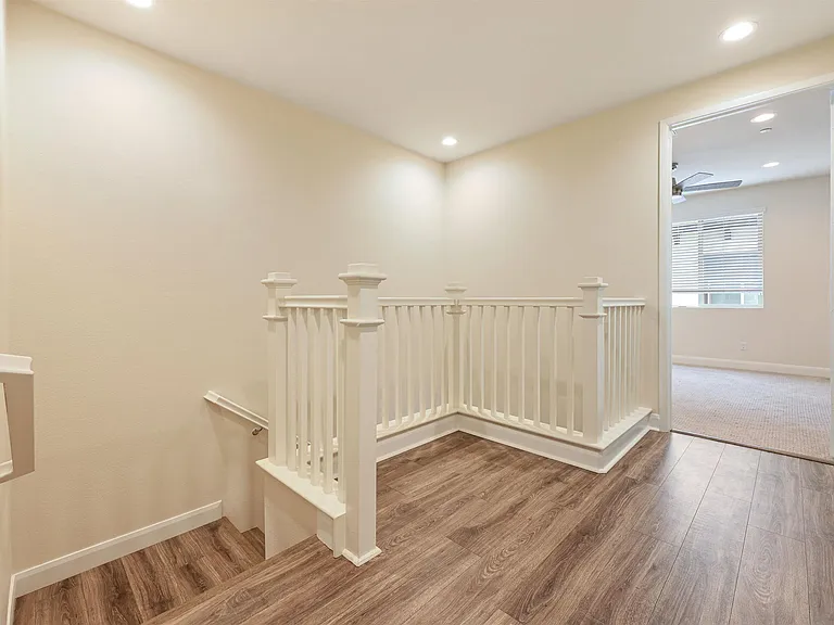 2115 Solara Ln — Photo 10