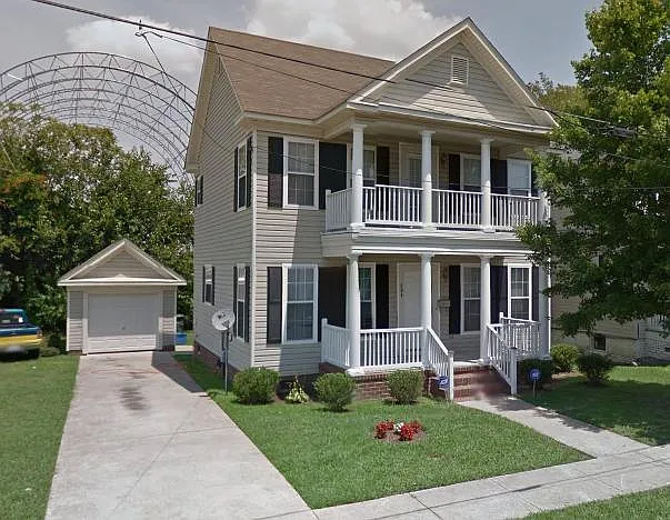 204 Bellamy Ave. — Photo 1