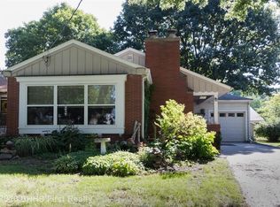 2211 40th St, Des Moines, IA 50310